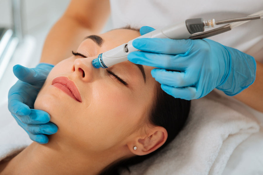 HydraFacial treatment in progress
